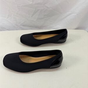 COMFORTVIEW Slip On Shoes Flats Sz 9W WIDE Black Fabric Stretch Padded LYRA NWOB